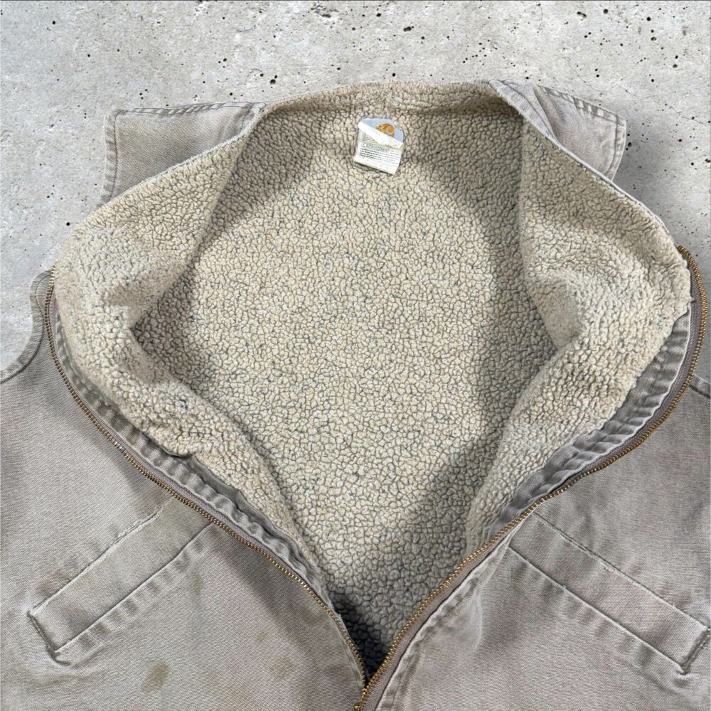 Vintage Carhartt V13 DES Sherpa Lined Canvas Vest Mens Medium Distressed Faded - Picture 9 of 10